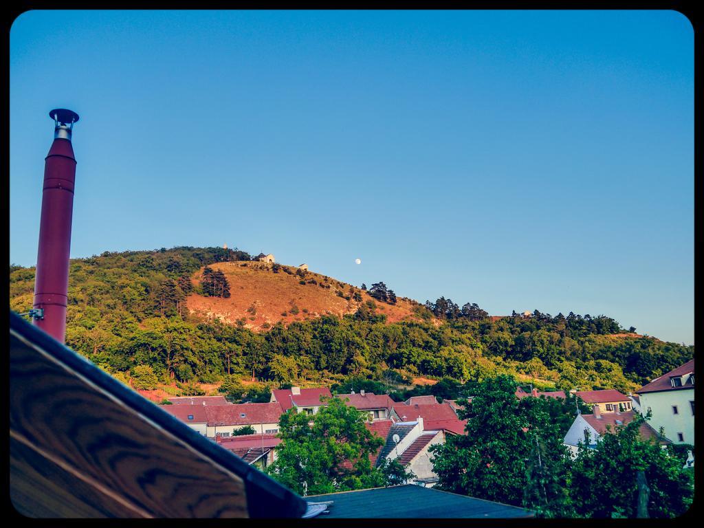 Apartman A Ubytovani U Machu Mikulov Room photo